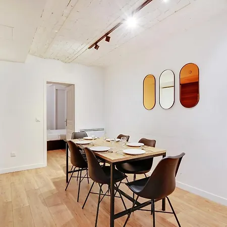 Spacieux -2br-8p-proche Nation Lägenhet Paris